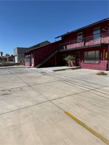 5473 S South Eastern Ave