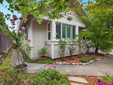 1450 Morning Glory Drive