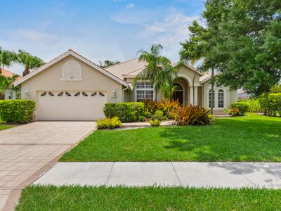 1267 SW Briarwood Drive