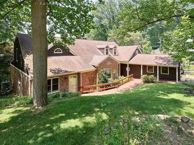 703 Laurel Rd