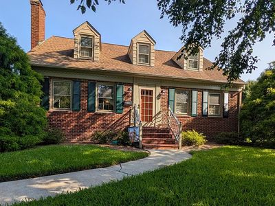 56 Cedar Ln