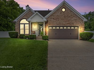 3901 Meadow Ridge Pl
