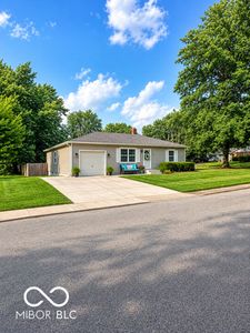 Property at 604 W Clinton St, Danville, IN