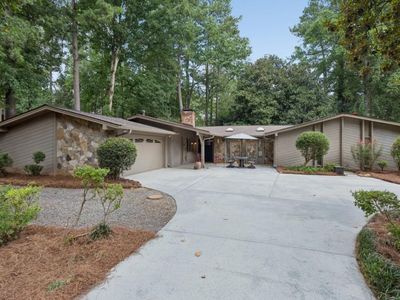 3175 Hunterdon Ct SE
