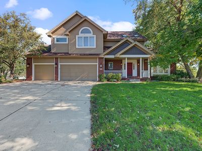 1025 NE Fountain View Ct