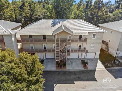 4 Yacht Club Dr APT 80