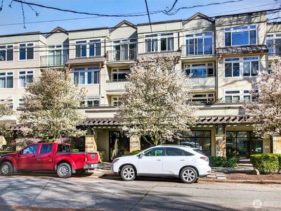 18 Dravus Street #407