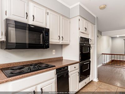 2512 Shadowbrook Dr