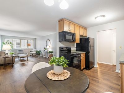 4400 Upton Ave S APT 203