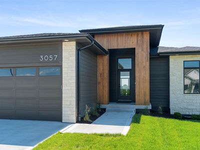 3057 NW Beechwood Dr