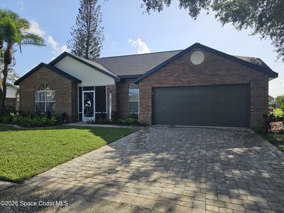 1211 Golden Pond Ln