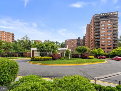 4201 Cathedral Ave NW APT T10e