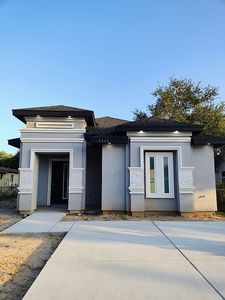 1513 W Monroe Ave