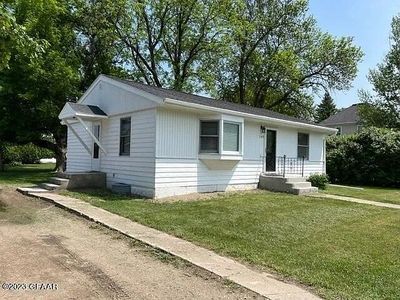 143 W Ramsey St