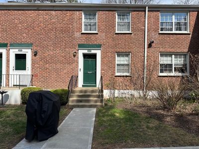 33 Fieldstone Drive #F3