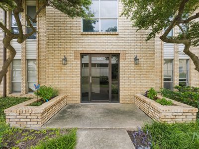 5082 Matilda St APT 221