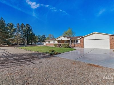 2439 Julie Ave