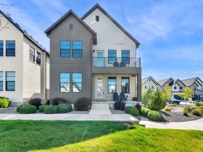 3109 N 325 W