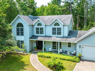 1206 Maple Ln
