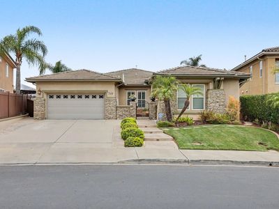 749 Crooked Path Pl