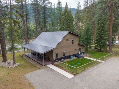 528 Quarter Circle Cross Dr