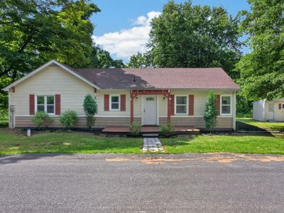 33 Warren Myer Road