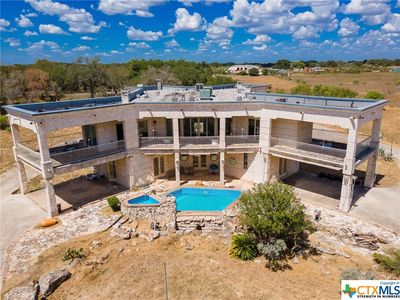 350 Ridgeview Dr