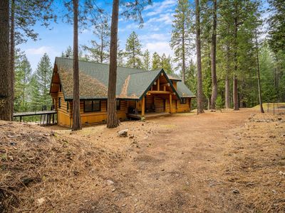 5720 Blue Mountain Dr