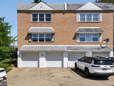 9208 Ambassador Pl
