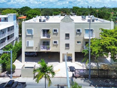 3201 W Flagler St APT 209