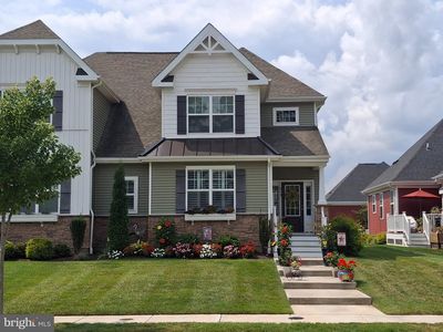 213 Lantern Ln