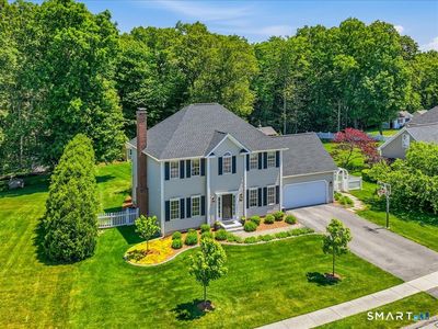 38 Tarragon Drive