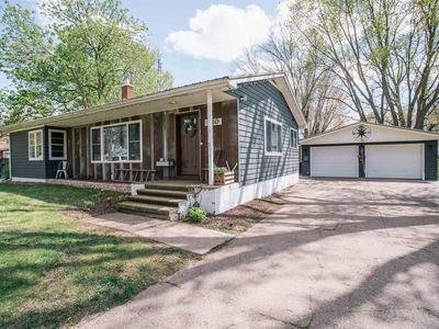 410 W 1ST STREET
