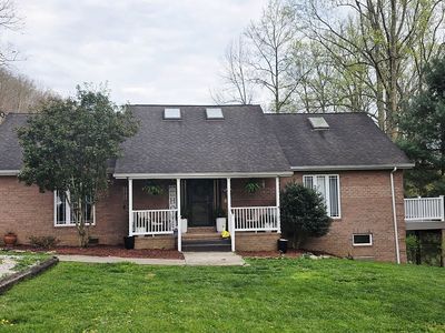 470 Old River Rd