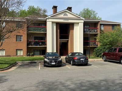 4002 Governors Sq APT 7