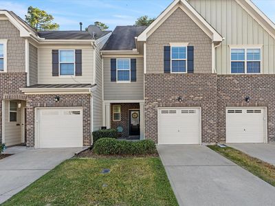 10007 Lynnberry Pl
