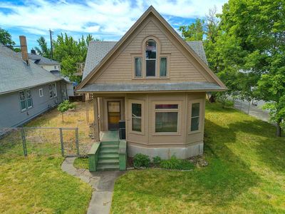1307 W Spofford Ave