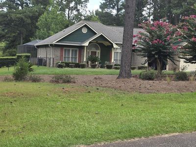 136 Village Ct