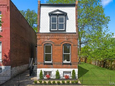 3431 Indiana Ave