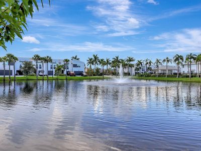 3933 SE Mentmore Lane