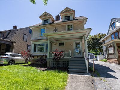 1269 Park Ave