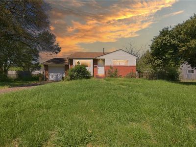 529 Longfellow Ave