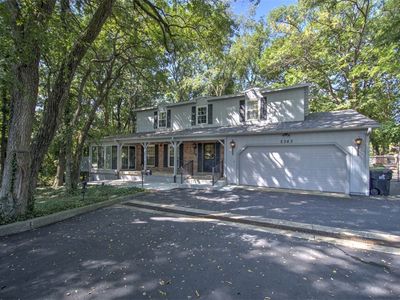 2343 Hawthorne Dr