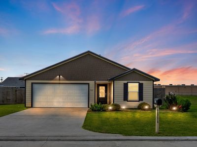 Property at 705 Flycatcher Dr, Palacios, TX