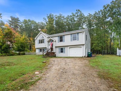 81 Mayfair Way