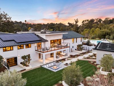 24601 Voorhees Dr