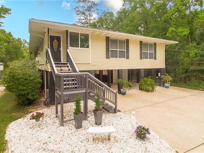 18123 Monga Dr