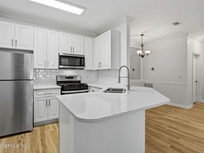13810 SUTTON PARK Drive N #723