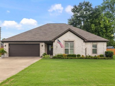 701 Hickory Ave