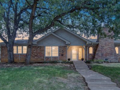 Property at 2208 Cambridge Dr, Hurst, TX